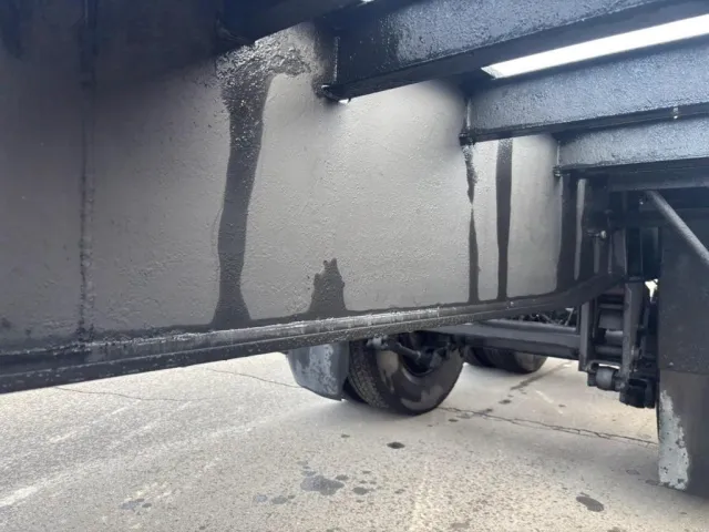 左側シャーシの状態です。|東急  TF28H7B2の写真7