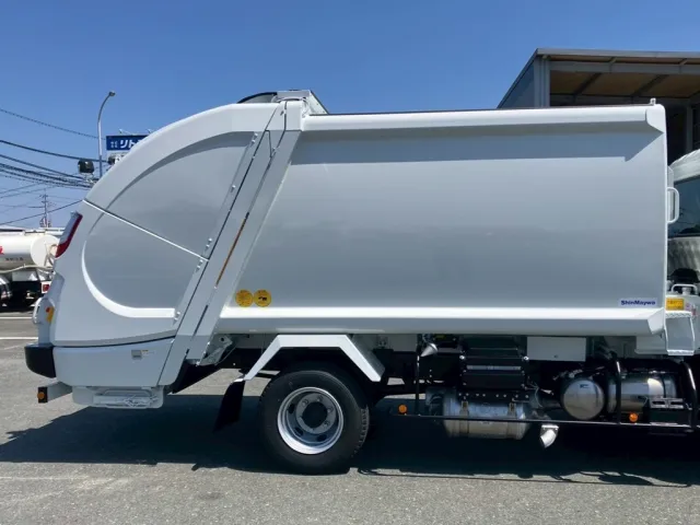 タンクの外観状態です。(運転席側)|三菱 ファイター 2KG-FK72F(2WD)の写真20