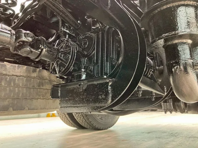 コンプレッサー付きです。|日野 プロフィア QPG-SH1EEDGの写真15