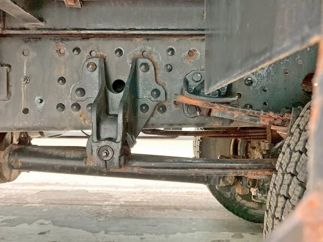 リーフサスです。|三菱 ファイター PA-FK71D(2WD)の写真6