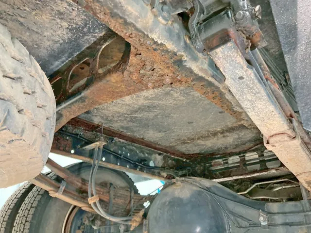 下回りの状態です。(後方)|三菱 ファイター PA-FK71D(2WD)の写真15