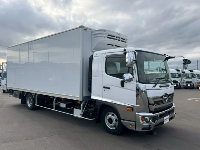 日野 レンジャー 2KG-FD2ABG(2WD)の写真2