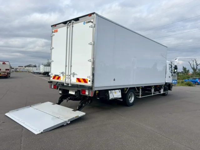 日野 レンジャー 2KG-FD2ABG(2WD)の写真4