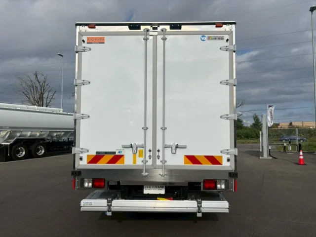 リヤ周りの状態です。|日野 レンジャー 2KG-FD2ABG(2WD)の写真9