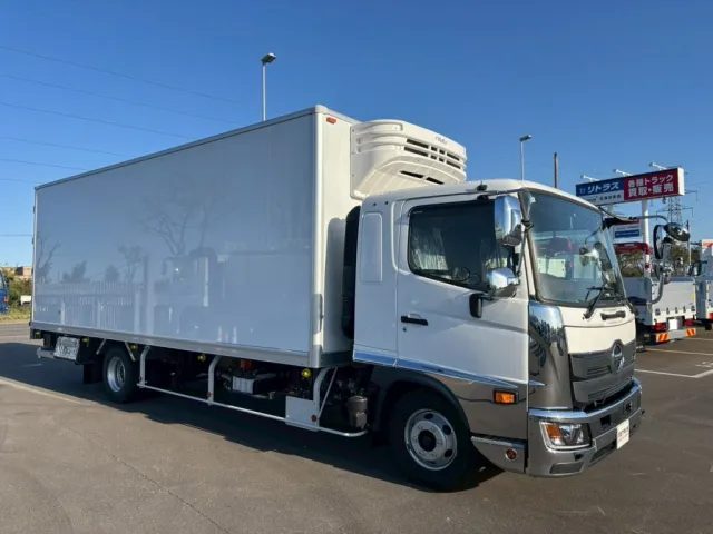 日野 レンジャー 2KG-FD2ABG(2WD)の写真2