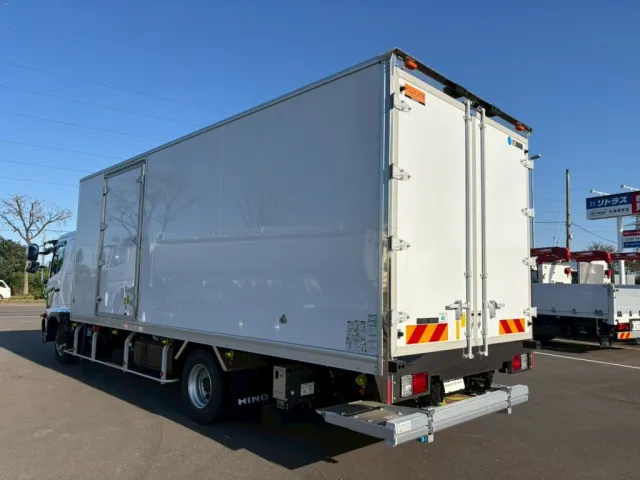 日野 レンジャー 2KG-FD2ABG(2WD)の写真3