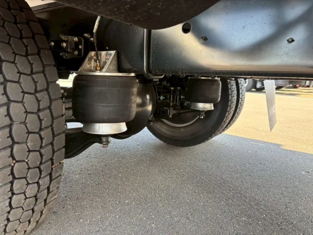 エアサスです。|日野 レンジャー 2KG-FD2ABG(2WD)の写真5