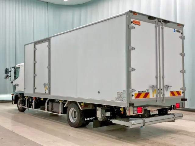 日野 レンジャー 2KG-FD2ABG(2WD)の写真3