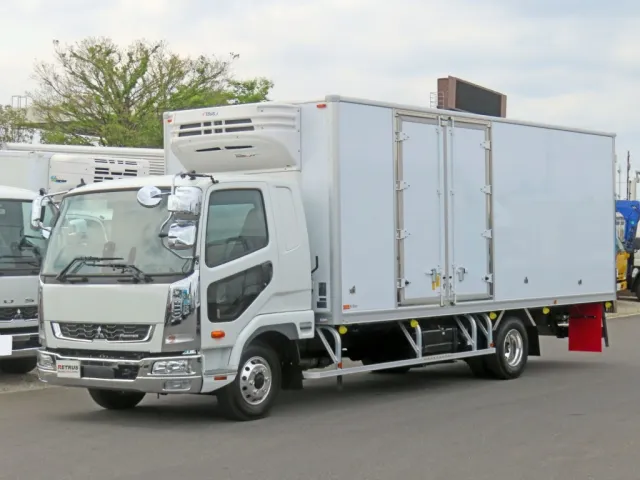 三菱 ファイター 2KG-FK65F(2WD)の写真1