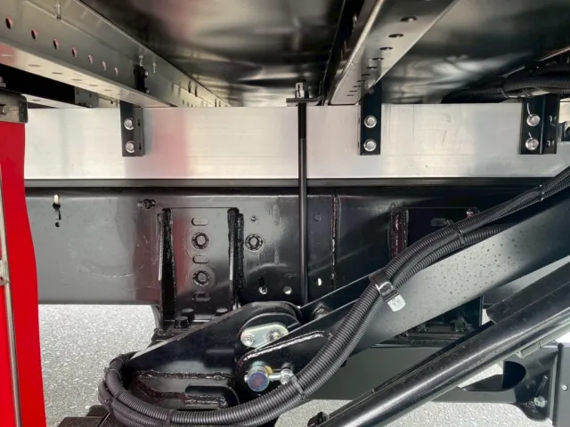 フレームとネタ組の状態|三菱 ファイター 2KG-FK65F(2WD)の写真6