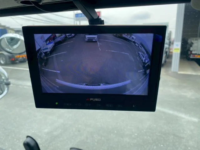 三菱 ファイター 2KG-FK65F(2WD)の写真17