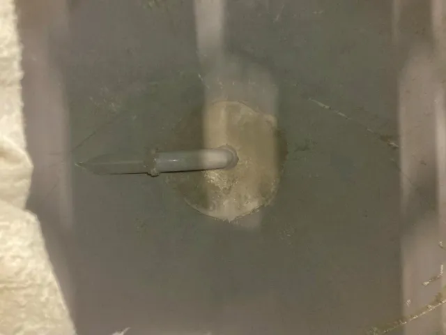 タンク内部の状態です。(後方)|極東  KA24060の写真11