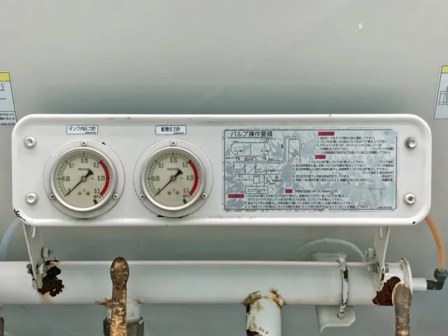タンク内圧力計 及び 配管圧力計です。|極東  KA24060の写真17