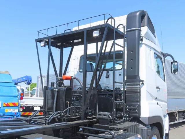 キャブバックステップの状態です。|三菱 スーパーグレート 2PG-FV80VYの写真8