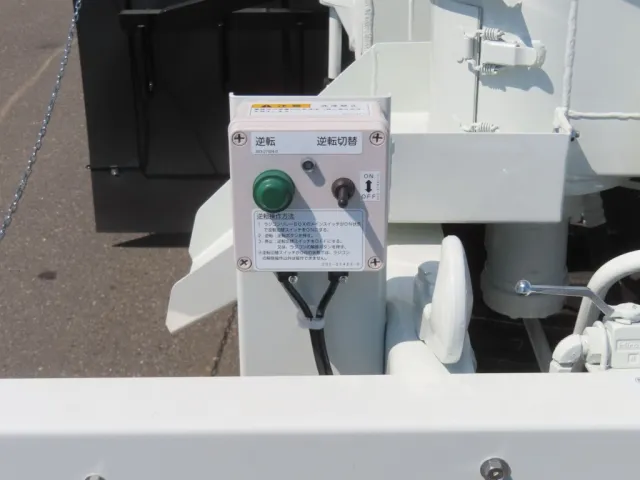 上物の操作スイッチです。|三菱 スーパーグレート 2PG-FV84VZの写真19