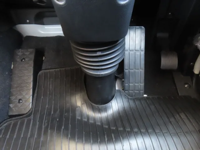 2ペダルです。|三菱 スーパーグレート 2PG-FV84VZの写真28