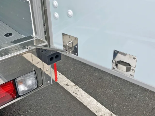 運転席側ストッパーの状態です。|日野 レンジャー 2KG-FD2ABG(2WD)の写真11