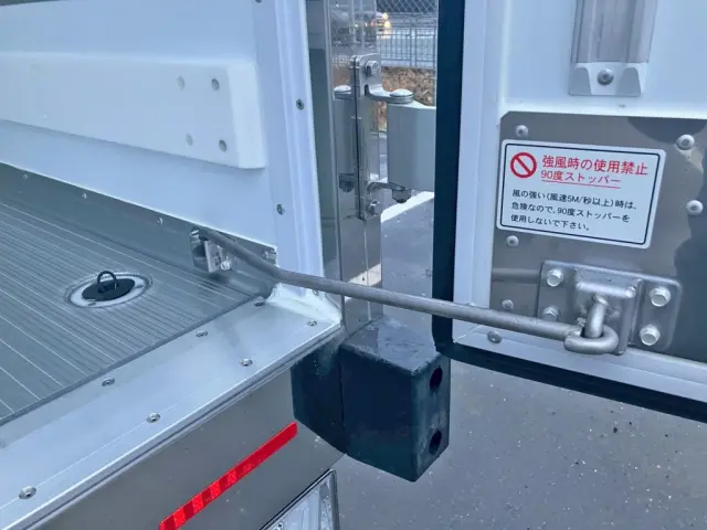 運転席側ストッパーの状態です。|日野 レンジャー 2KG-FD2ABG(2WD)の写真11
