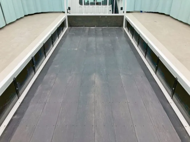 三菱 ファイター 2KG-FK62F(2WD)の写真9