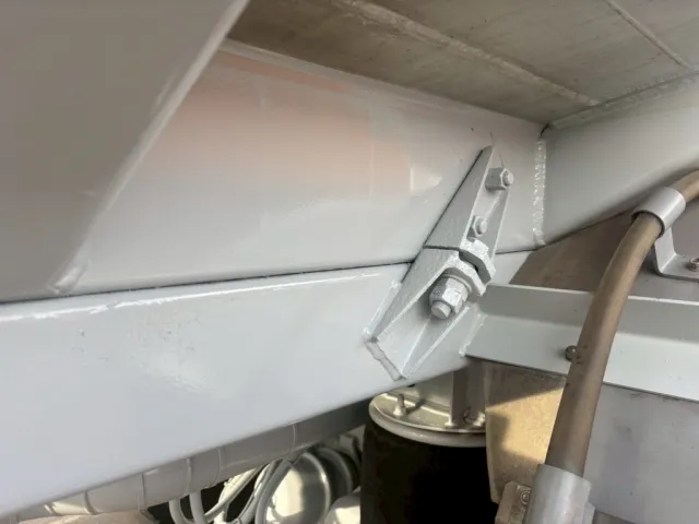 シャーシの状態です。|東邦  TT28J5N2Sの写真7