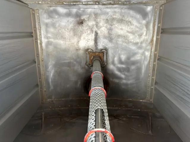 タンク内部の状態です。(前方より8室目)|東邦  TT28J5N2Sの写真17