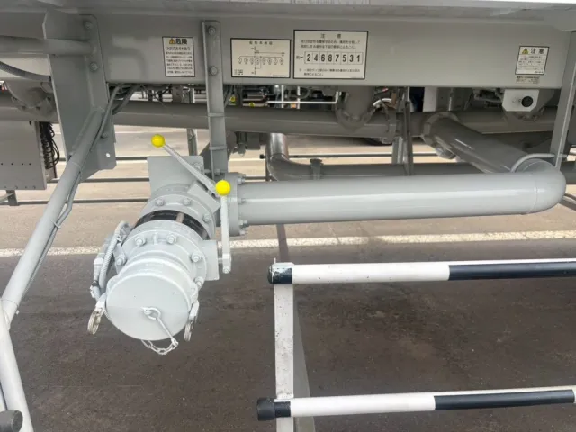 助手席側配管の状態です。|東邦  TT28J5N2Sの写真36