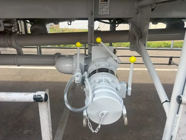 運転席側配管の状態です。|東邦  TT28J5N2Sの写真37