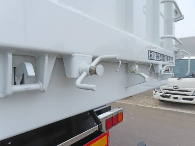 水密ハンドル付きです。|コダイラ  KFL32改の写真20