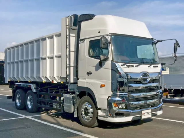 ホイールはアルミ製です。|日野 プロフィア 2DG-FS1AJEの写真2