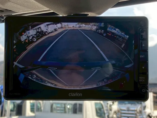 液晶バックモニター付きです。|日野 プロフィア 2DG-FS1AJEの写真22