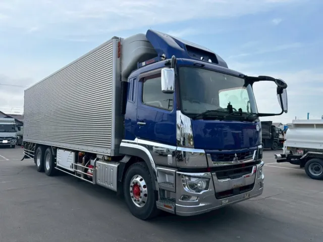 ホイールはアルミホイールです。|三菱 スーパーグレート 2PG-FV74HZの写真2