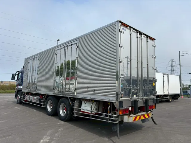 三菱 スーパーグレート 2PG-FV74HZの写真3