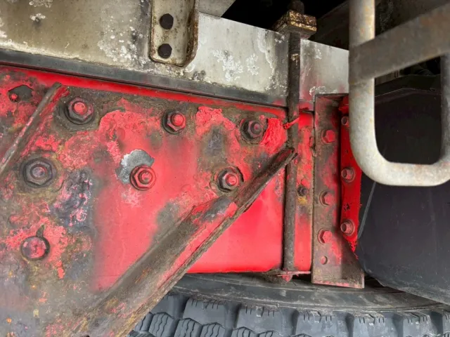 シャーシとネタの状態です。|三菱 スーパーグレート 2PG-FV74HZの写真7