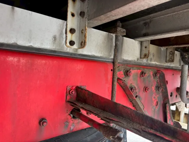 シャーシとネタの状態です。|三菱 スーパーグレート 2PG-FV74HZの写真9