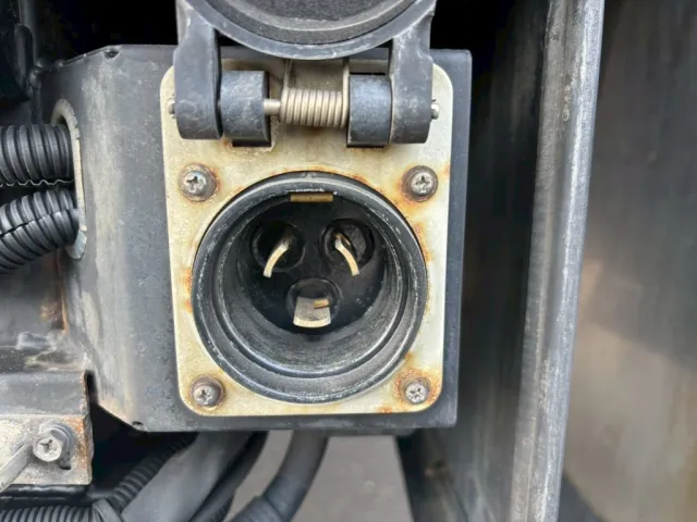 スタンバイ付きです。|三菱 スーパーグレート 2PG-FV74HZの写真18