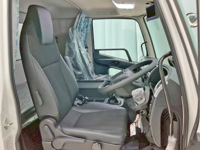 三菱 ファイター 2KG-FK65F(2WD)の写真7