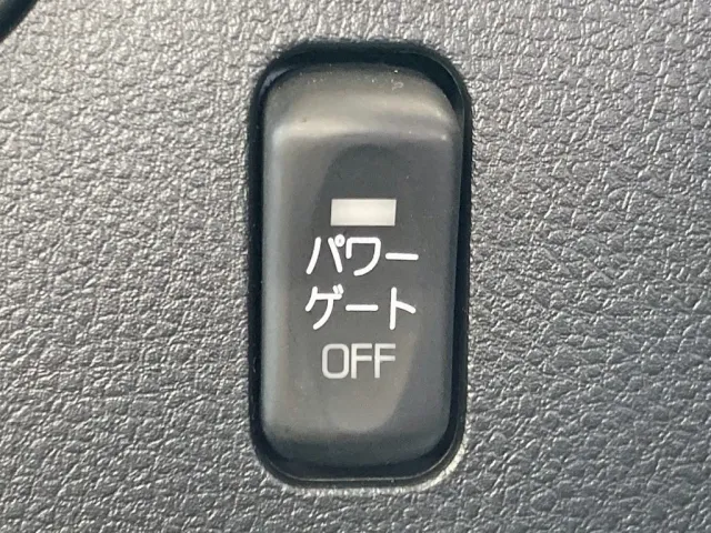 ゲートのメインスイッチです。|三菱 ファイター 2KG-FK65F(2WD)の写真30
