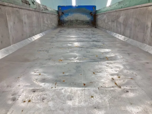 ボディー前方・左右ともステンレス製です。|東急  TF36H2C3の写真11