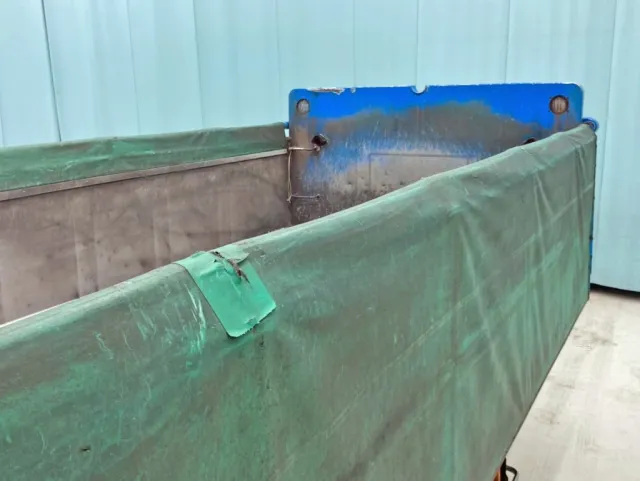 運転席側コボレーンシートにパッチ当て箇所があります。|東急  TF36H2C3の写真23