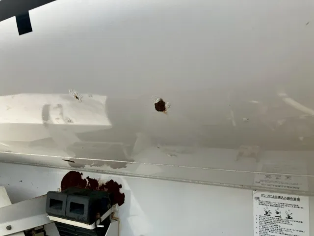 運転席側タンクにサビがあります。|日野 レンジャー TKG-FC9JCAP(2WD)の写真27