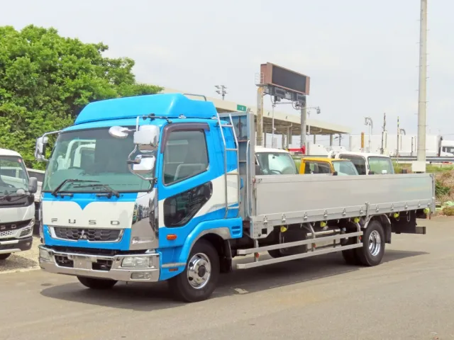 三菱 ファイター TKG-FK61F(2WD)の写真1