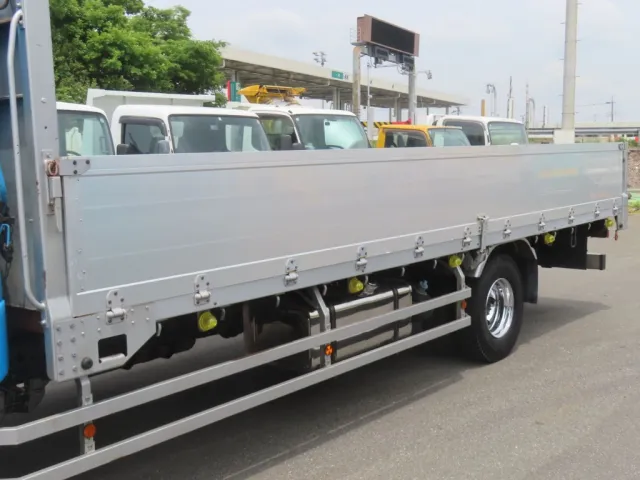 側面の状態です。|三菱 ファイター TKG-FK61F(2WD)の写真15