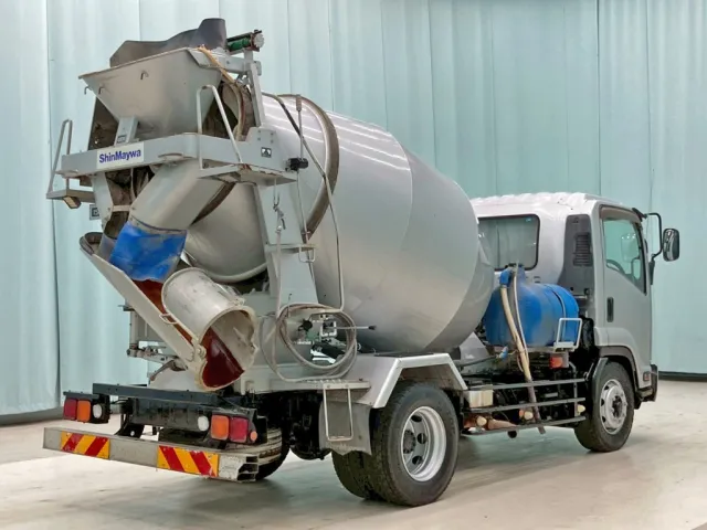 いすゞ フォワード LKG-FTR90S2の写真4