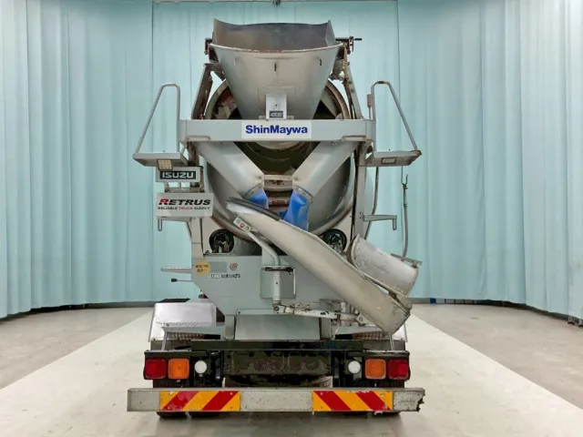 リヤ周りの状態です。|いすゞ フォワード LKG-FTR90S2の写真17