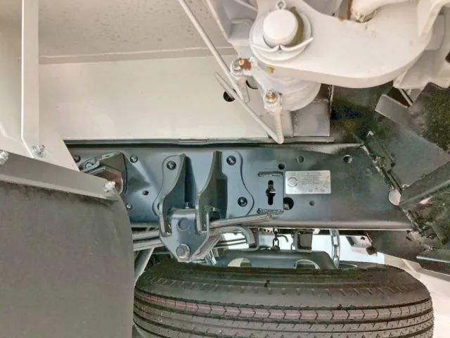 シャーシの状態です。|日野 レンジャー 2KG-FC2ABA(2WD)の写真6