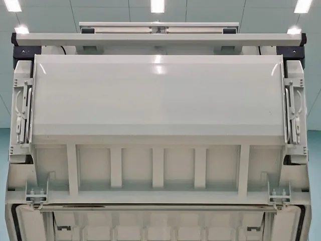 汚水タンク底面の状態です。|日野 レンジャー 2KG-FC2ABA(2WD)の写真9