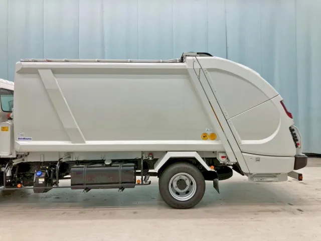 タンクの外観状態です。(助手席側)|日野 レンジャー 2KG-FC2ABA(2WD)の写真20