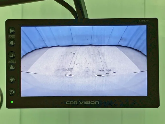 液晶バックモニター付きです。|日野 レンジャー 2KG-FC2ABA(2WD)の写真25