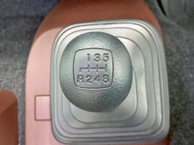 日野 レンジャー 2KG-FC2ABA(2WD)の写真28