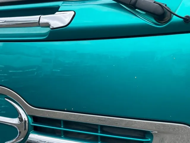 フロントパネルにキズ・ヘコミがあります。|日野 レンジャー QKG-FE7JKAAの写真35